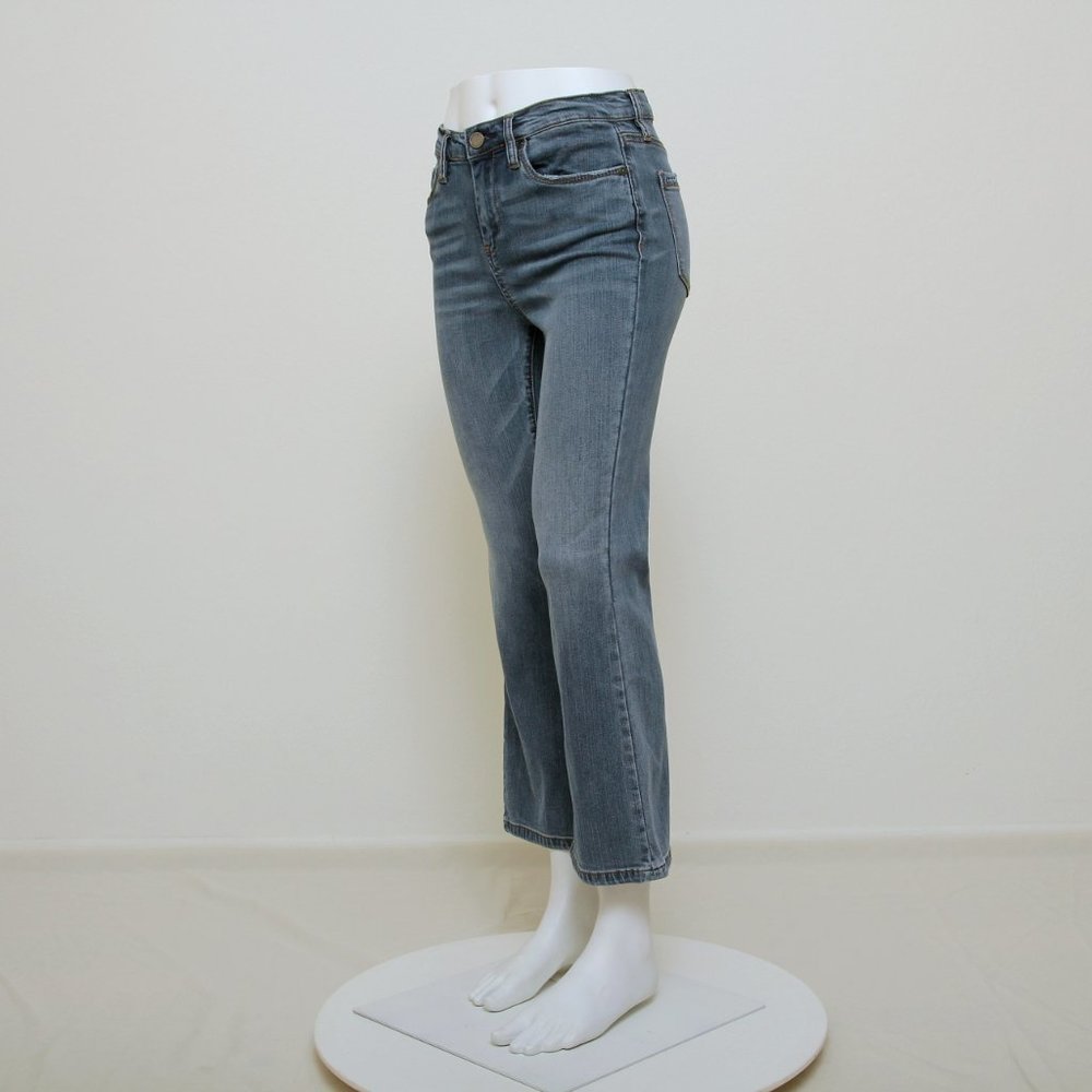 Blank NYC Women’s Ankle Cropped Jeans in Washed Blue